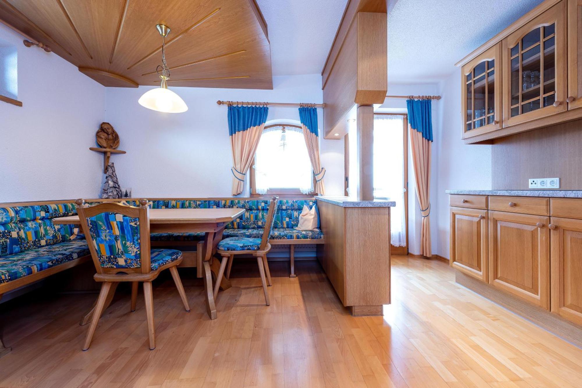Astegg, Alpengasthof Finkenberg Chambre photo