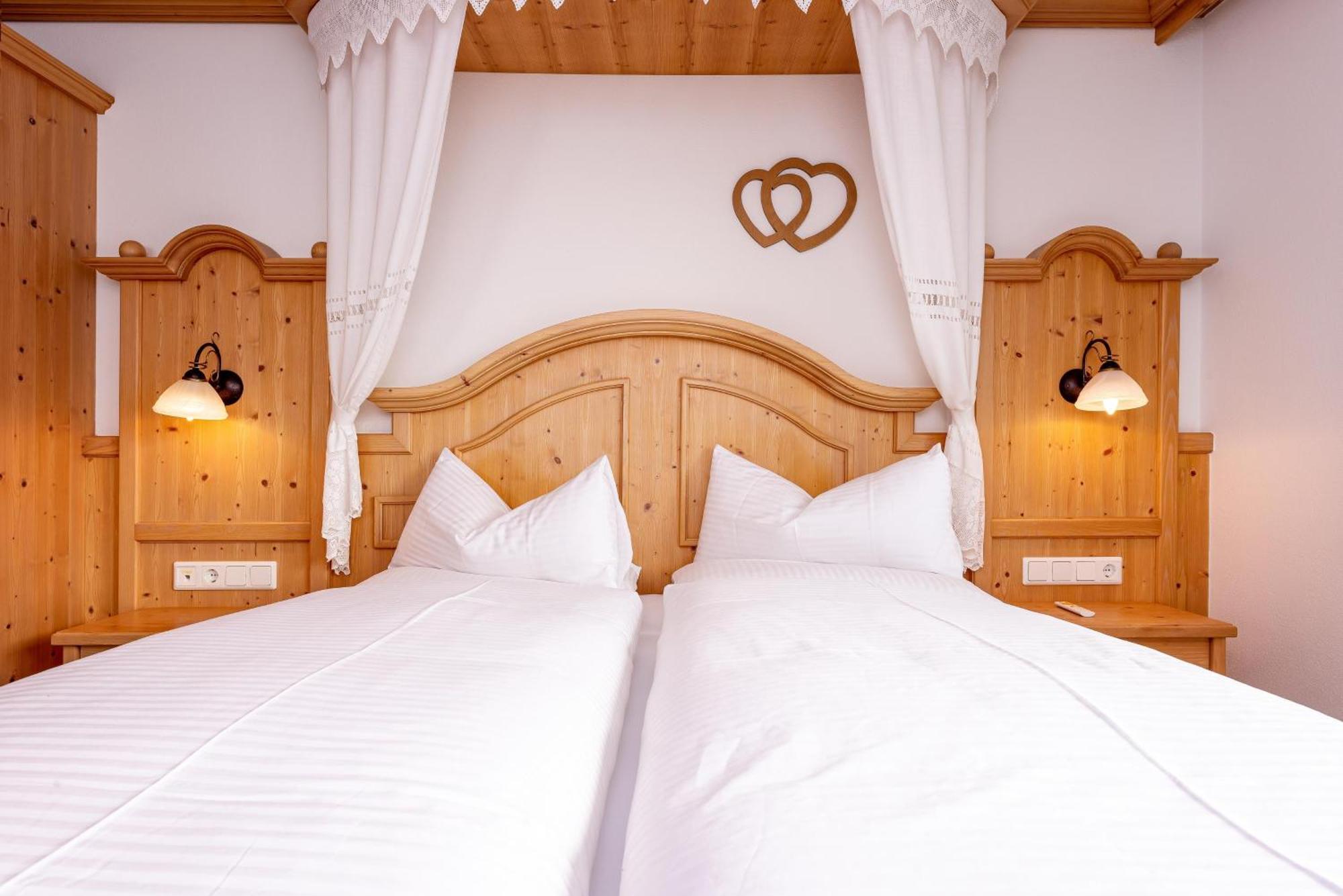 Astegg, Alpengasthof Finkenberg Chambre photo