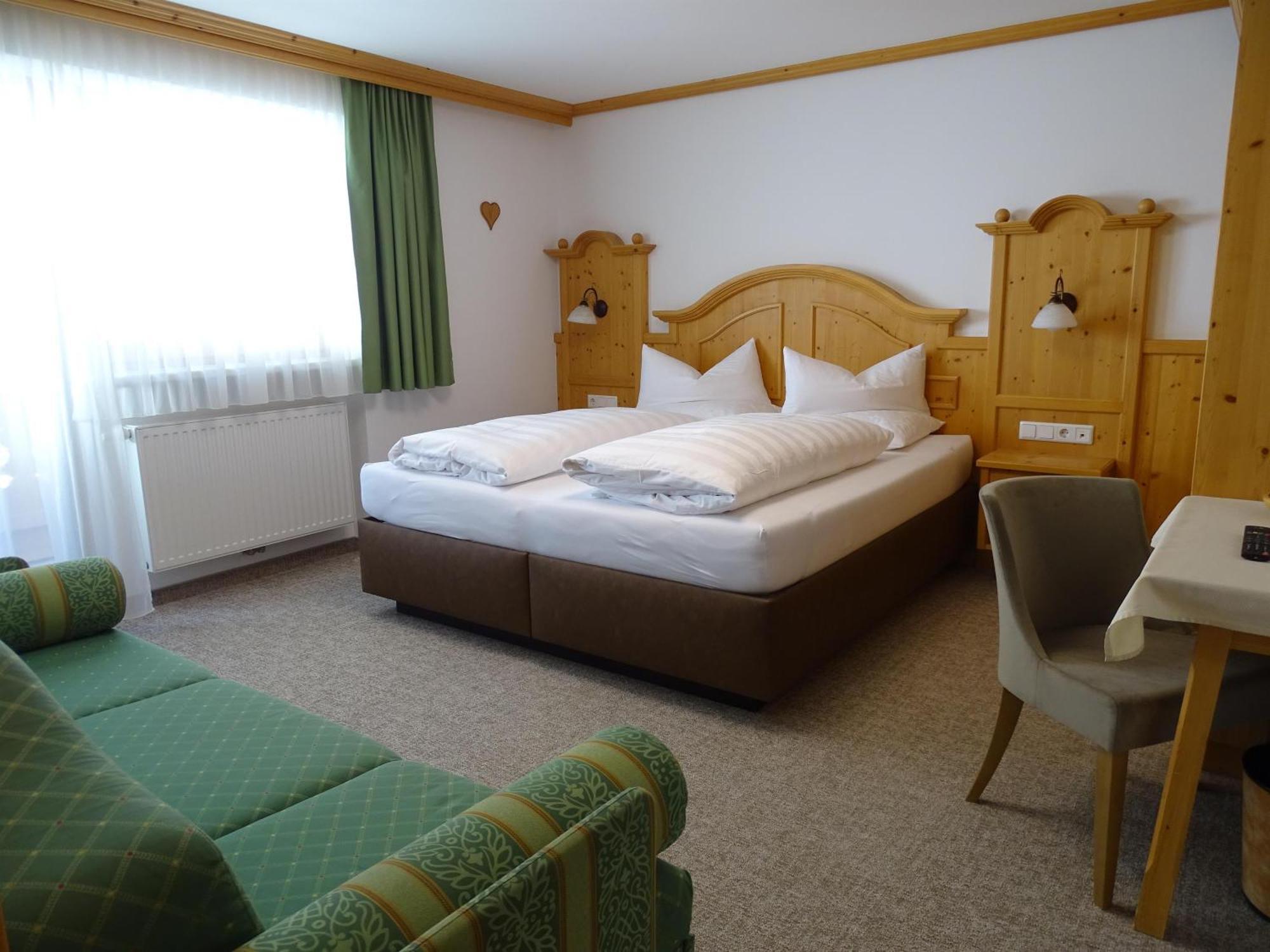 Astegg, Alpengasthof Finkenberg Chambre photo