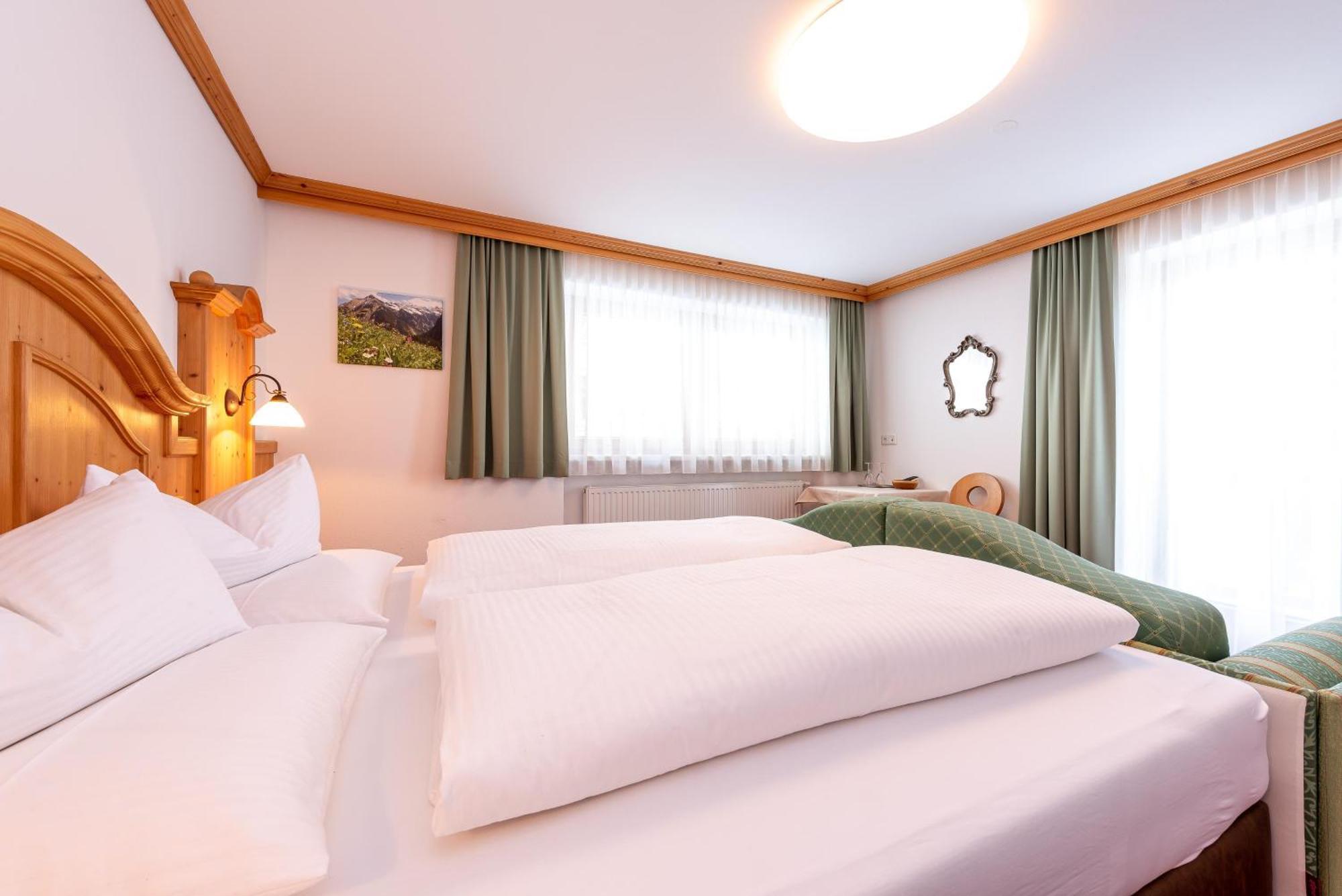 Astegg, Alpengasthof Finkenberg Chambre photo