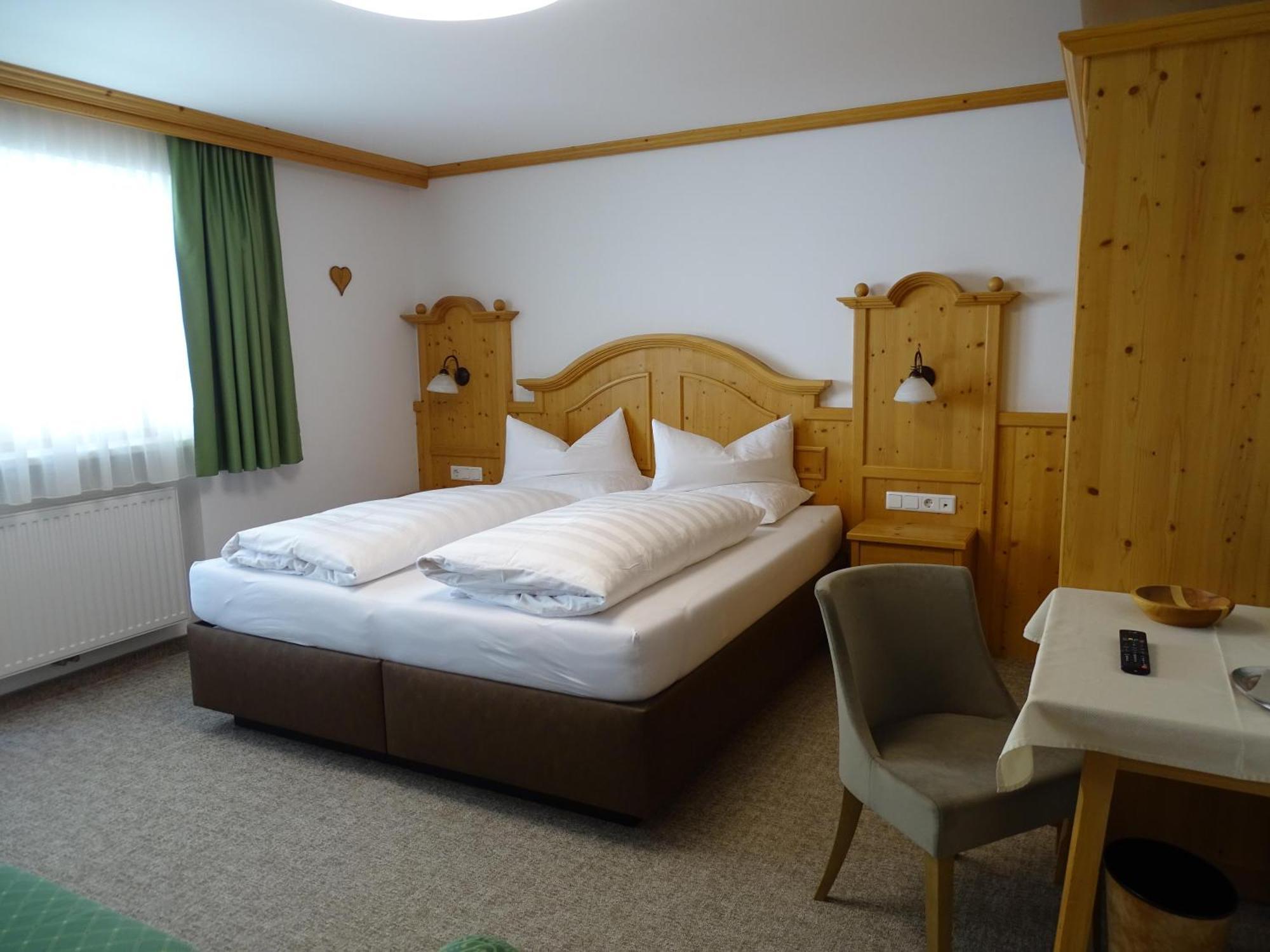 Astegg, Alpengasthof Finkenberg Chambre photo
